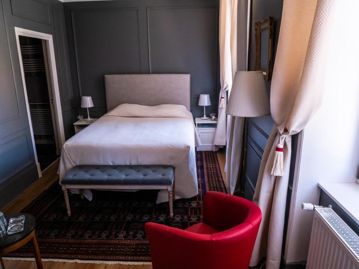 Château de Colombier Saint-Julien  Chambre photo